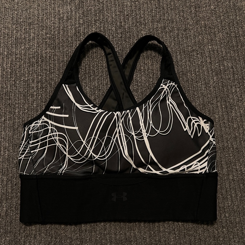 Under Armour Black and White Patterned Sports Bra